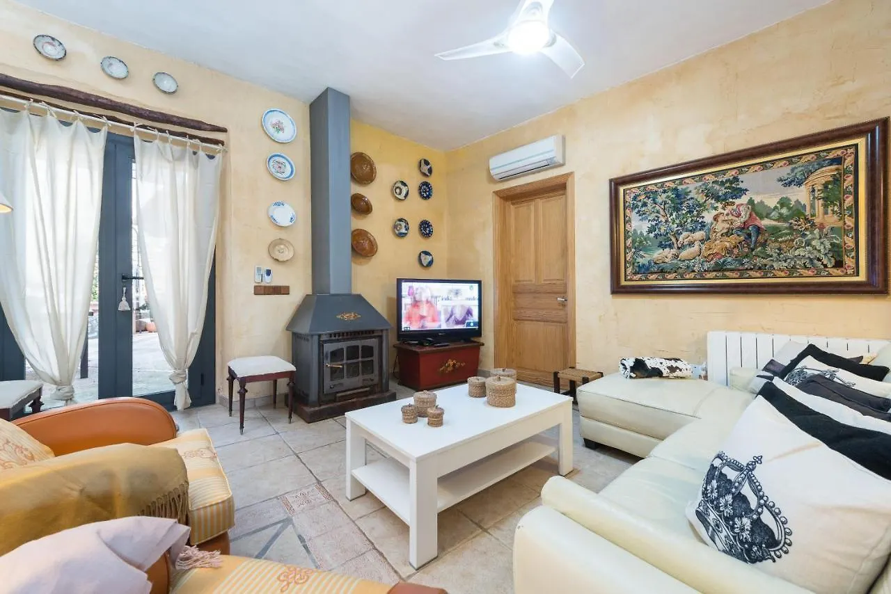 Ca Na Missa Apartment Llubi