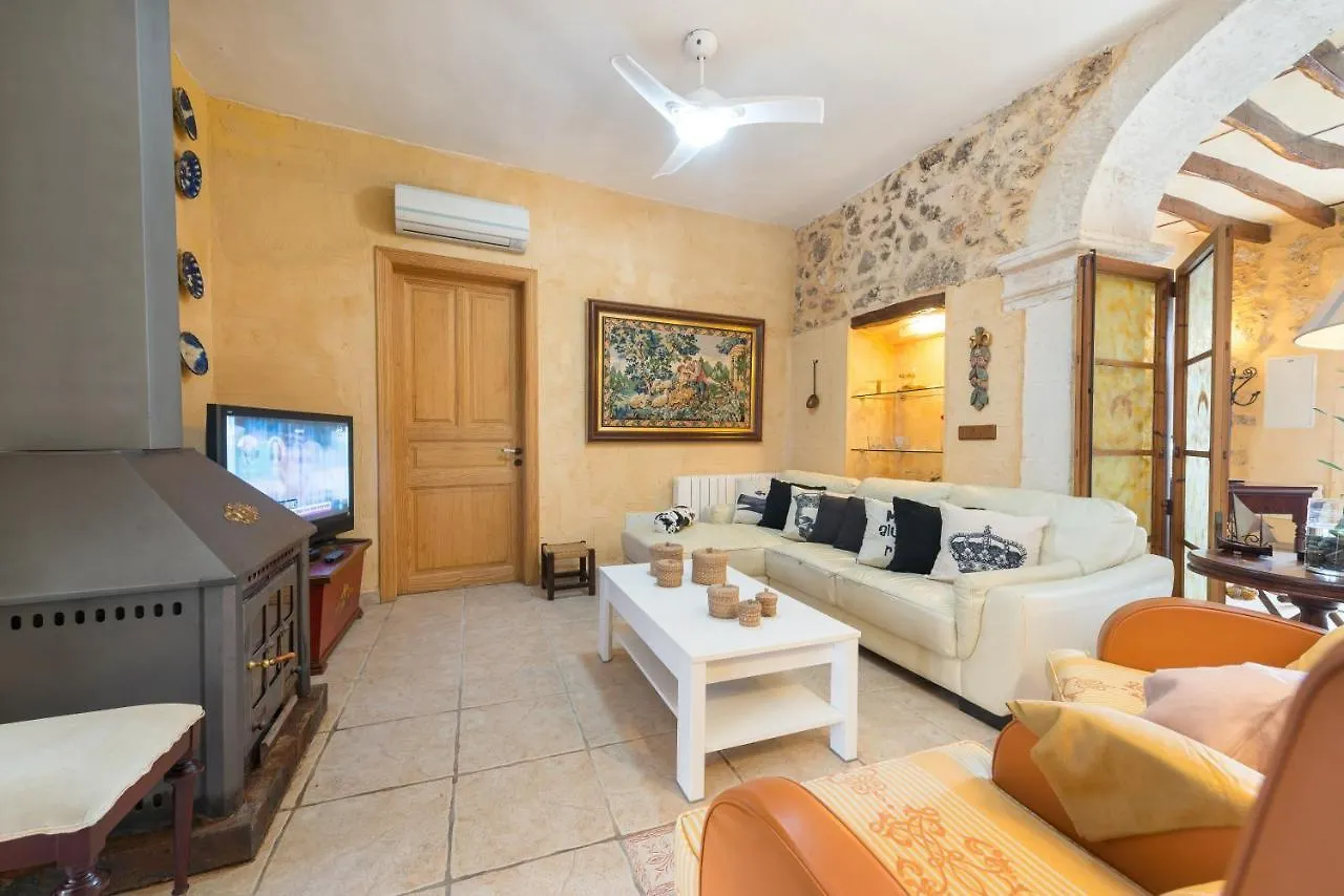 Ca Na Missa Apartment Llubi Spain