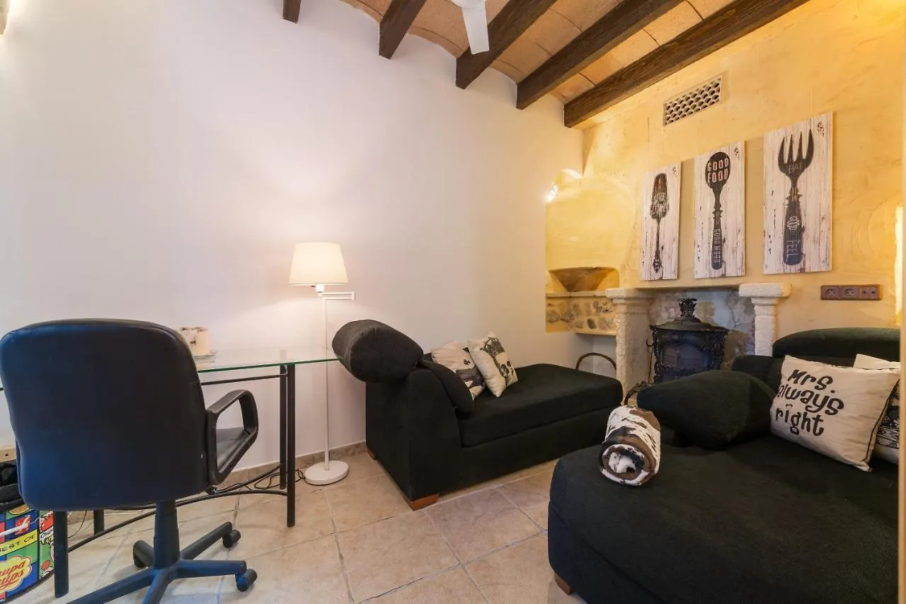 Ca Na Missa Apartment Llubi 0*,
